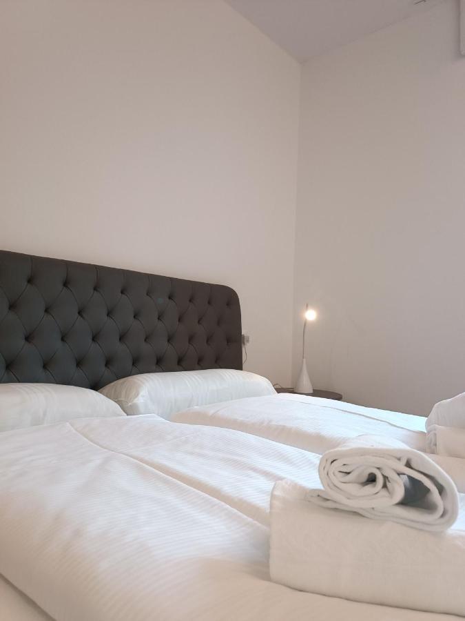 Apartment Teatro Больцано Экстерьер фото